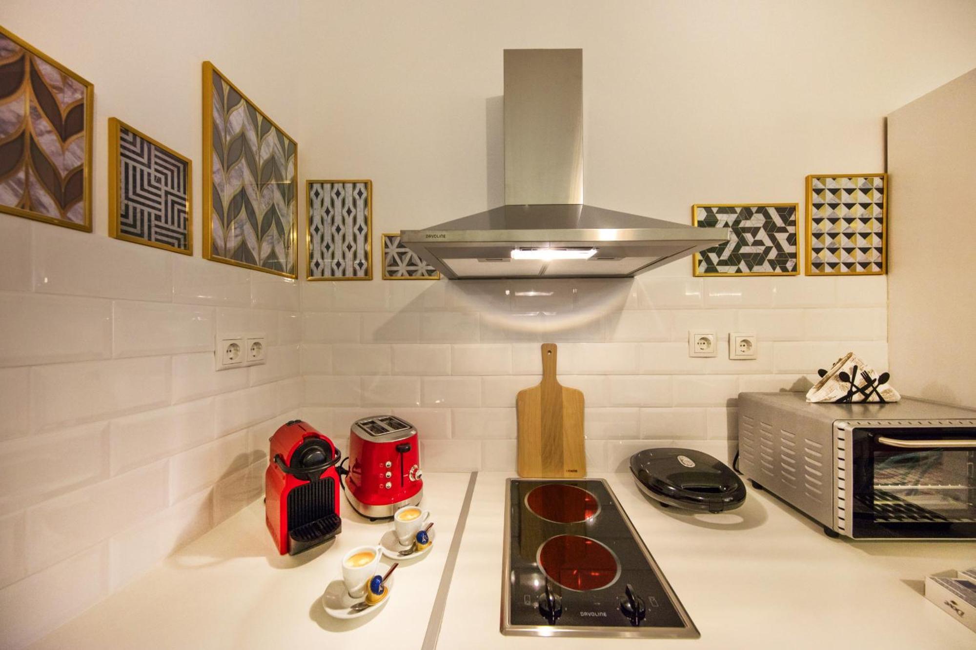 Exquisite Apartment In The Center Of Atena Exterior foto